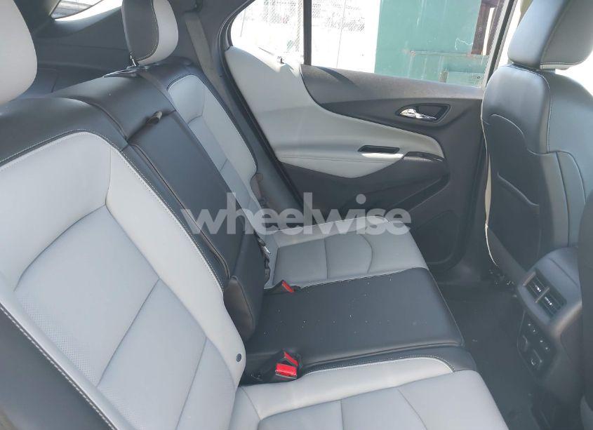 Photo 8 of 2018 Chevrolet Equinox PREMIER (VIN 2GNAXVEV4J6298912)