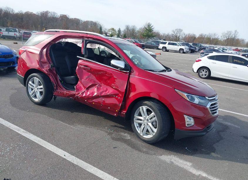2018 Chevrolet Equinox PREMIER (VIN 2GNAXVEV7J6123604) main photo