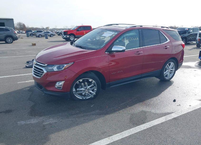 Photo 2 of 2018 Chevrolet Equinox PREMIER (VIN 2GNAXVEV7J6123604)
