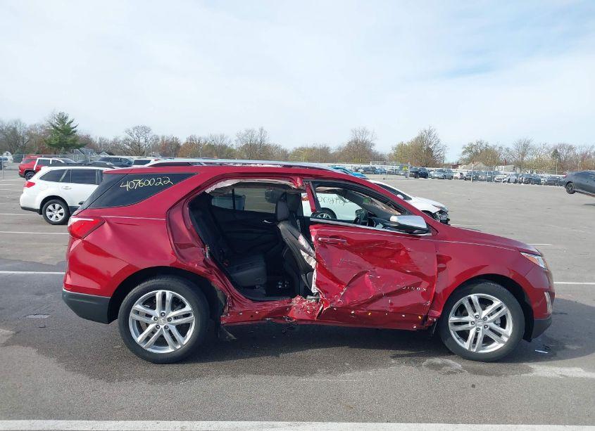 Photo 6 of 2018 Chevrolet Equinox PREMIER (VIN 2GNAXVEV7J6123604)