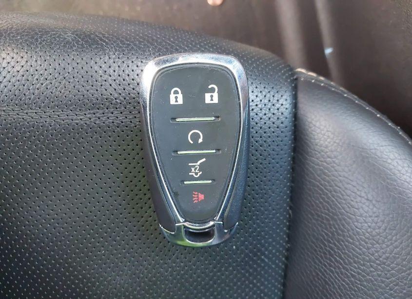 Photo 11 of 2018 Chevrolet Equinox PREMIER (VIN 2GNAXVEV8J6122851)