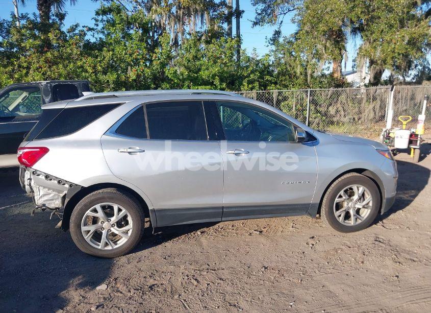 Photo 13 of 2018 Chevrolet Equinox PREMIER (VIN 2GNAXVEV8J6188302)