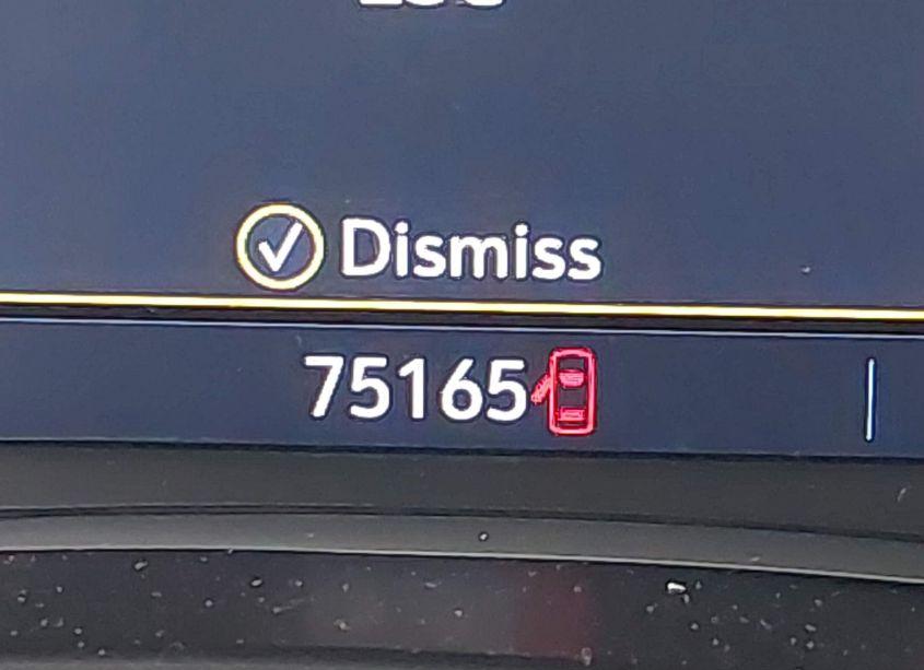 Photo 15 of 2019 Chevrolet Equinox LT (VIN 2GNAXVEX0K6201286)