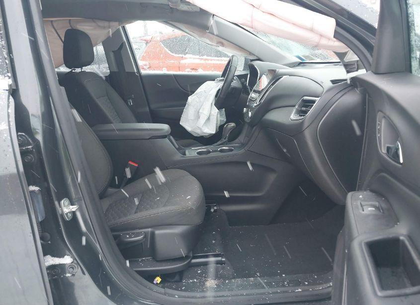 Photo 5 of 2019 Chevrolet Equinox LT (VIN 2GNAXVEX0K6201286)