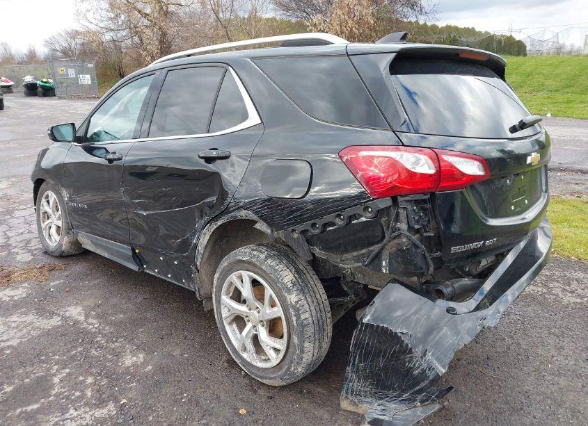 Photo 3 of 2019 Chevrolet Equinox LT (VIN 2GNAXVEX1K6196566)