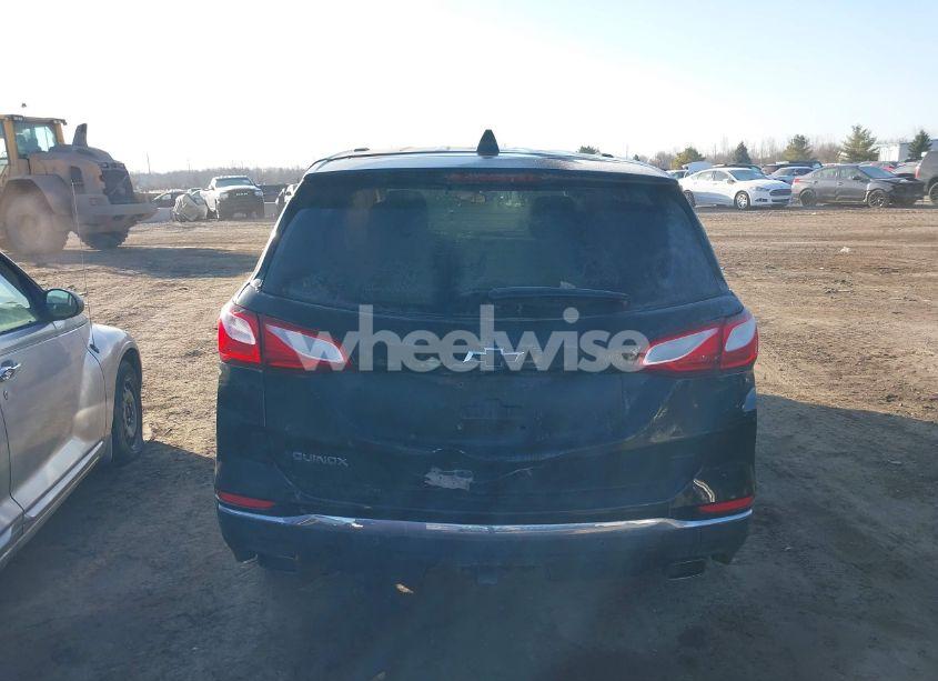 Photo 15 of 2019 Chevrolet Equinox LT (VIN 2GNAXVEX2K6193854)