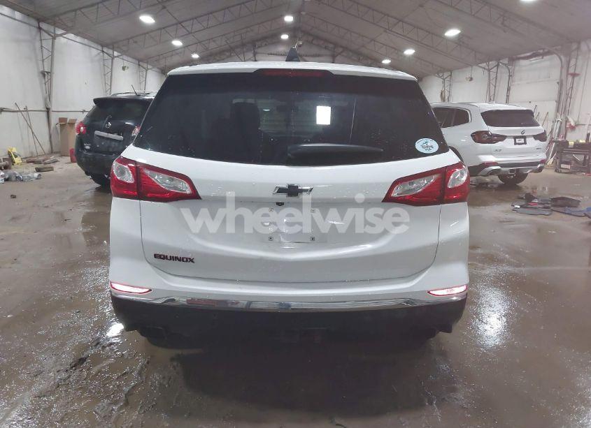 Photo 15 of 2019 Chevrolet Equinox LT (VIN 2GNAXVEX2K6214153)