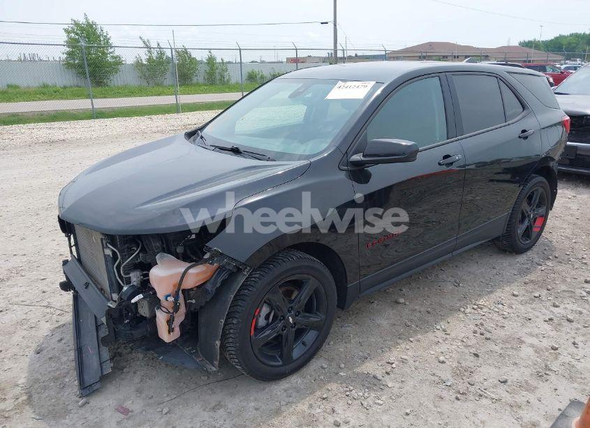 Photo 2 of 2020 Chevrolet Equinox AWD LT 2.0L TURBO (VIN 2GNAXVEX2L6123675)