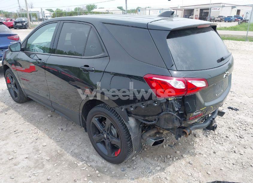 Photo 3 of 2020 Chevrolet Equinox AWD LT 2.0L TURBO (VIN 2GNAXVEX2L6123675)