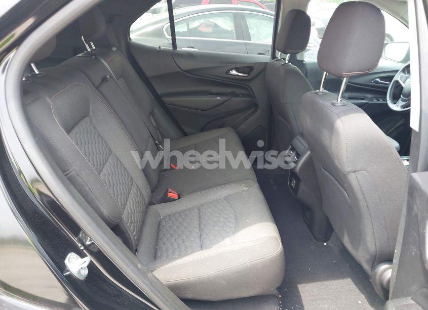 Photo 8 of 2020 Chevrolet Equinox AWD LT 2.0L TURBO (VIN 2GNAXVEX2L6123675)