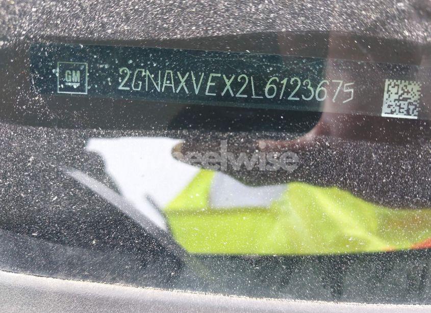 Photo 9 of 2020 Chevrolet Equinox AWD LT 2.0L TURBO (VIN 2GNAXVEX2L6123675)