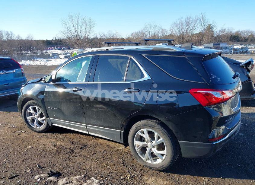 Photo 13 of 2019 Chevrolet Equinox LT (VIN 2GNAXVEX3K6129273)