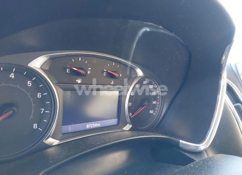 Photo 7 of 2019 Chevrolet Equinox LT (VIN 2GNAXVEX3K6129273)