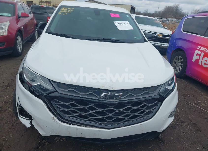 Photo 12 of 2019 Chevrolet Equinox LT (VIN 2GNAXVEX3K6157073)