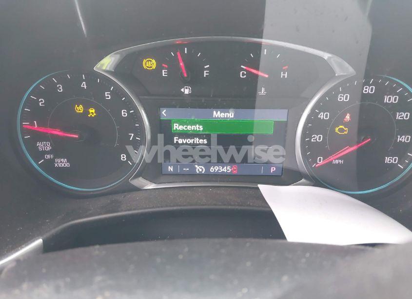 Photo 15 of 2019 Chevrolet Equinox LT (VIN 2GNAXVEX3K6157073)
