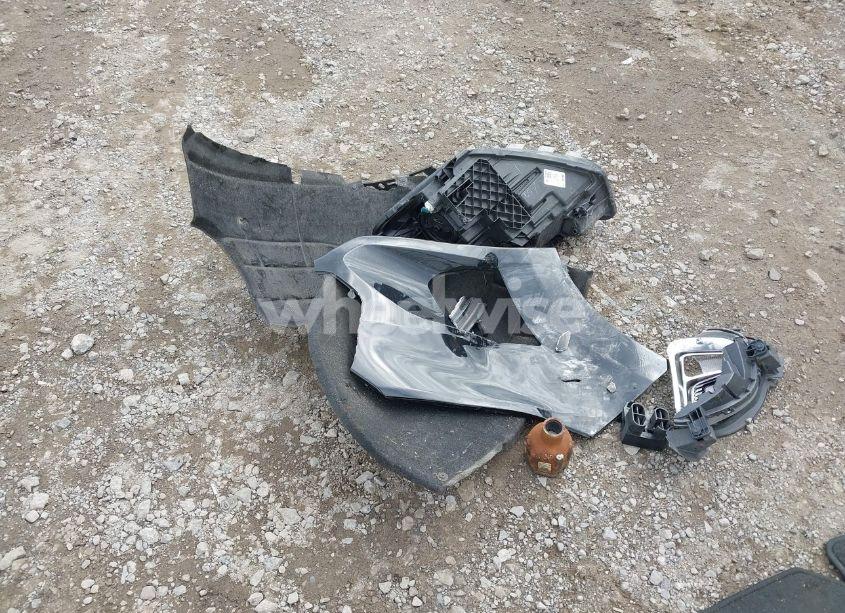 Photo 12 of 2019 Chevrolet Equinox LT (VIN 2GNAXVEX3K6183219)