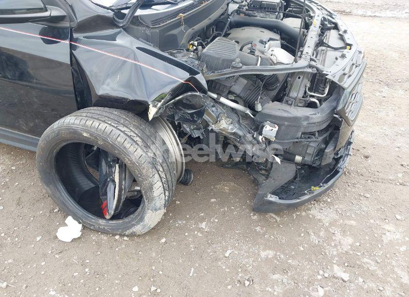 Photo 6 of 2019 Chevrolet Equinox LT (VIN 2GNAXVEX3K6183219)