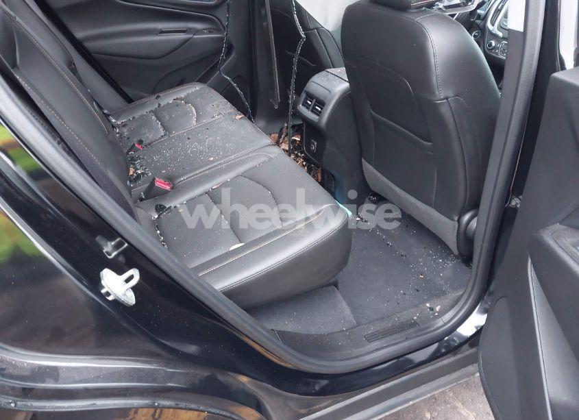 Photo 8 of 2020 Chevrolet Equinox AWD LT 2.0L TURBO (VIN 2GNAXVEX3L6139514)