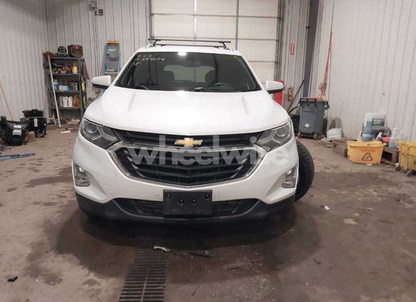 Photo 12 of 2019 Chevrolet Equinox LT (VIN 2GNAXVEX5K6191659)