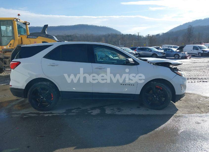 Photo 12 of 2019 Chevrolet Equinox LT (VIN 2GNAXVEX5K6246059)