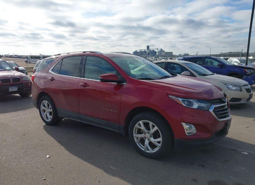 2019 Chevrolet Equinox LT (VIN 2GNAXVEX5K6288439) main photo