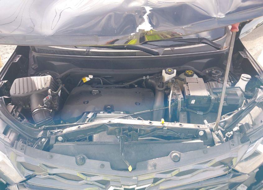 Photo 10 of 2019 Chevrolet Equinox LT (VIN 2GNAXVEX5K6293074)