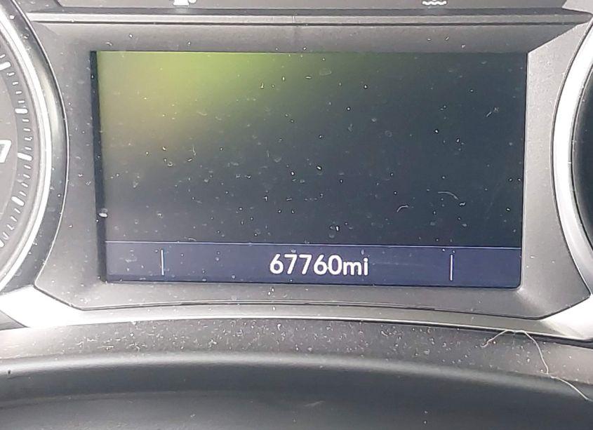 Photo 15 of 2019 Chevrolet Equinox LT (VIN 2GNAXVEX5K6293074)