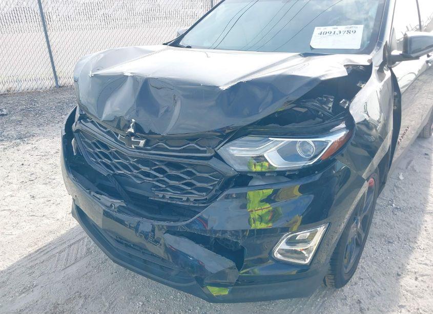 Photo 6 of 2019 Chevrolet Equinox LT (VIN 2GNAXVEX5K6293074)