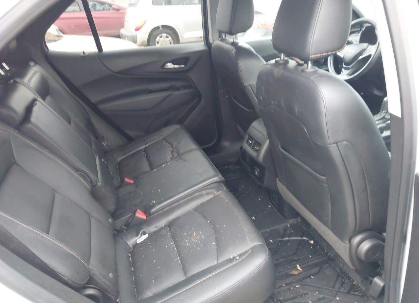 Photo 8 of 2020 Chevrolet Equinox AWD LT 2.0L TURBO (VIN 2GNAXVEX5L6213449)
