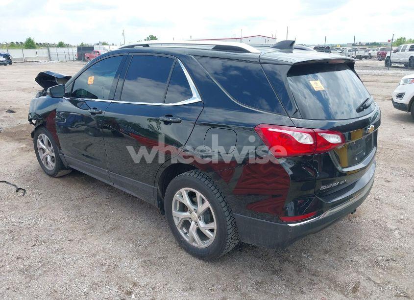 Photo 3 of 2019 Chevrolet Equinox LT (VIN 2GNAXVEX6K6214219)