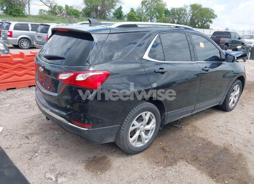 Photo 4 of 2019 Chevrolet Equinox LT (VIN 2GNAXVEX6K6214219)