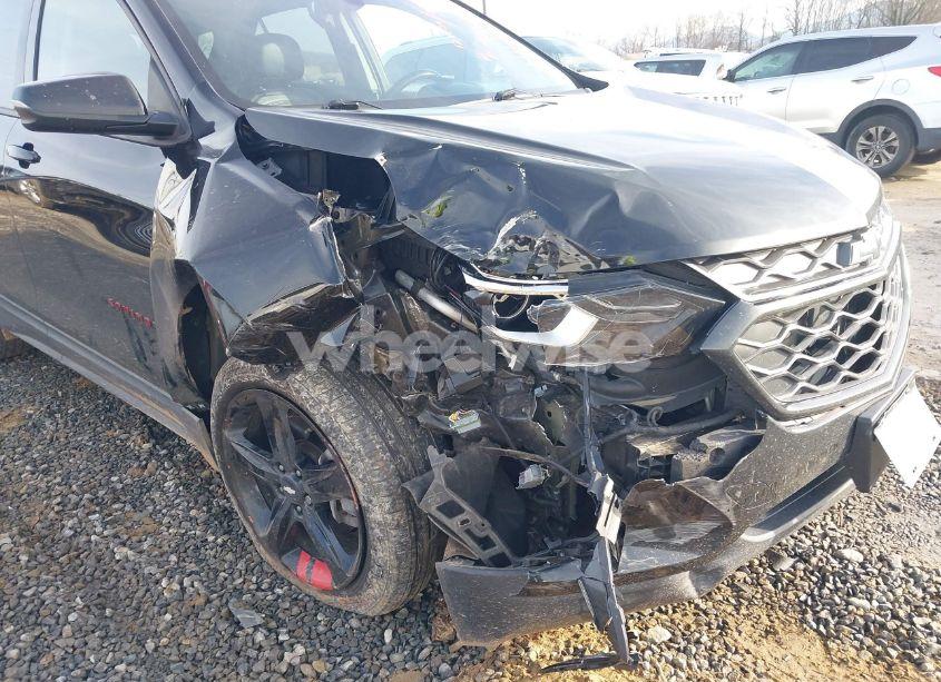 Photo 6 of 2019 Chevrolet Equinox LT (VIN 2GNAXVEX7K6196989)