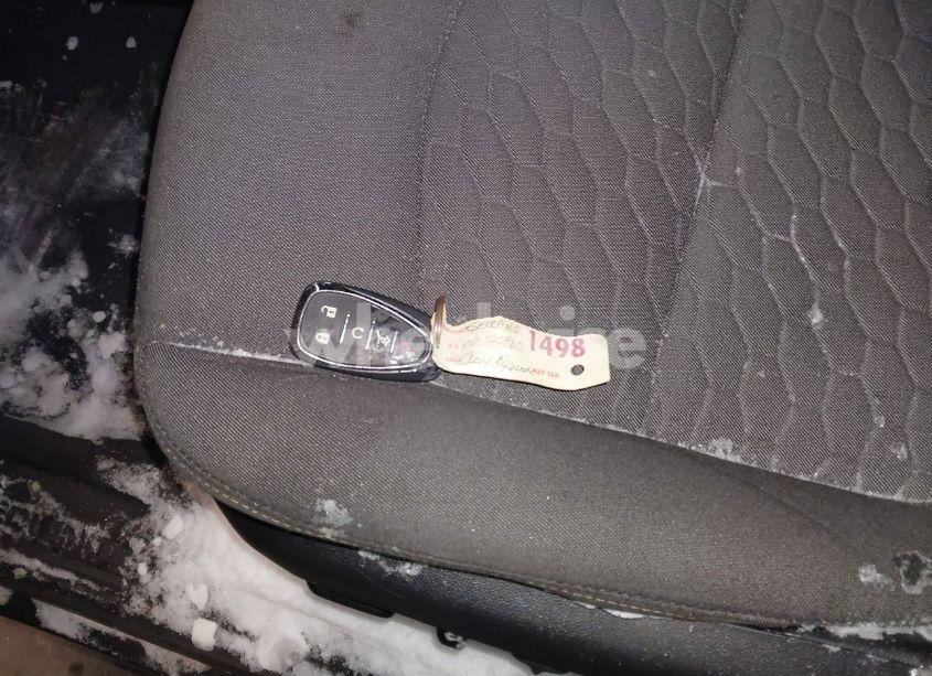 Photo 11 of 2020 Chevrolet Equinox AWD LT 2.0L TURBO (VIN 2GNAXVEX7L6129889)