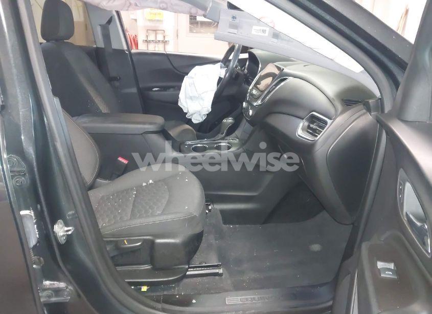 Photo 5 of 2020 Chevrolet Equinox AWD LT 2.0L TURBO (VIN 2GNAXVEX7L6129889)