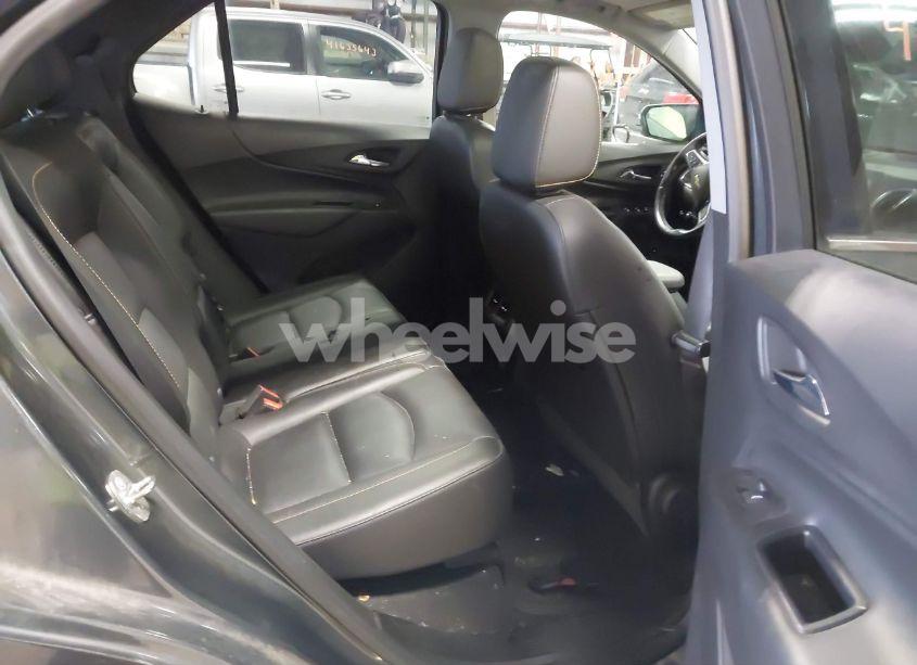 Photo 8 of 2020 Chevrolet Equinox AWD LT 2.0L TURBO (VIN 2GNAXVEX8L6241939)