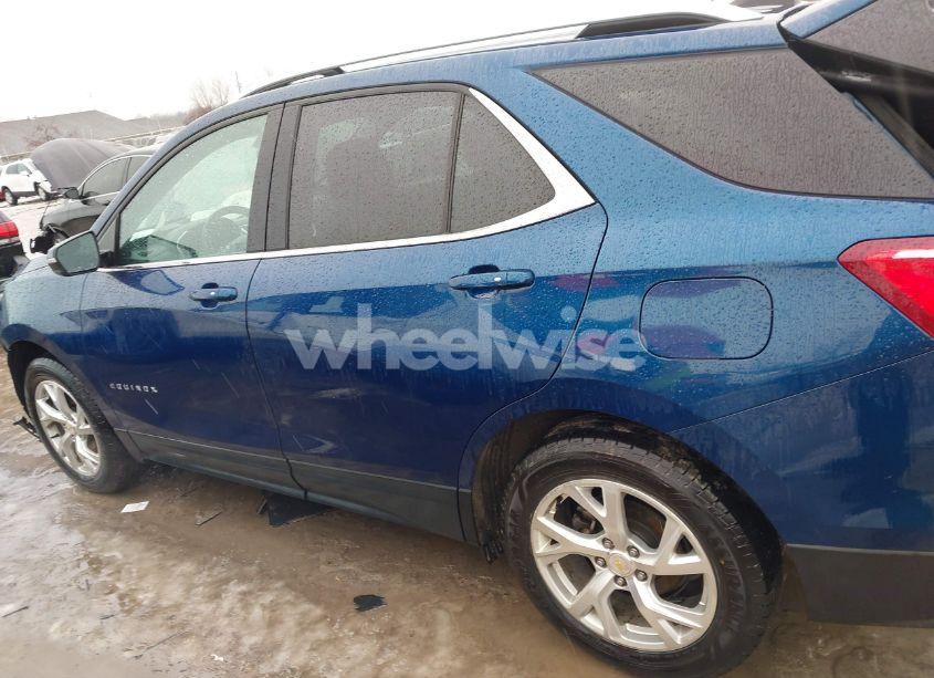 Photo 15 of 2019 Chevrolet Equinox LT (VIN 2GNAXVEX9K6273510)