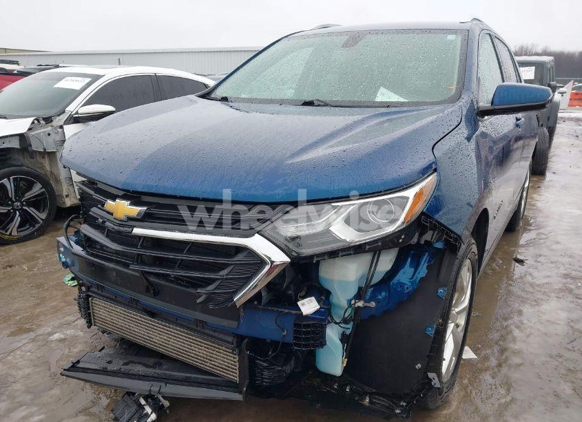 Photo 2 of 2019 Chevrolet Equinox LT (VIN 2GNAXVEX9K6273510)