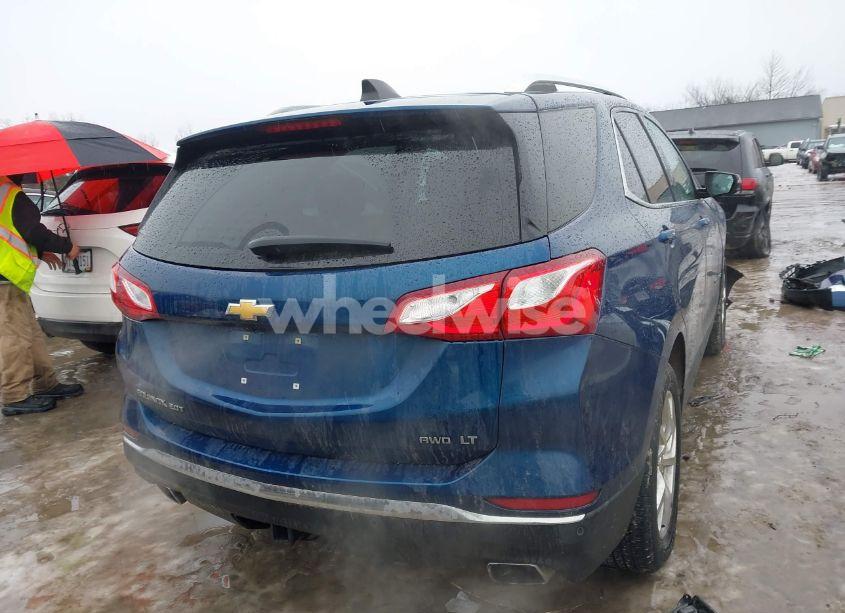 Photo 4 of 2019 Chevrolet Equinox LT (VIN 2GNAXVEX9K6273510)