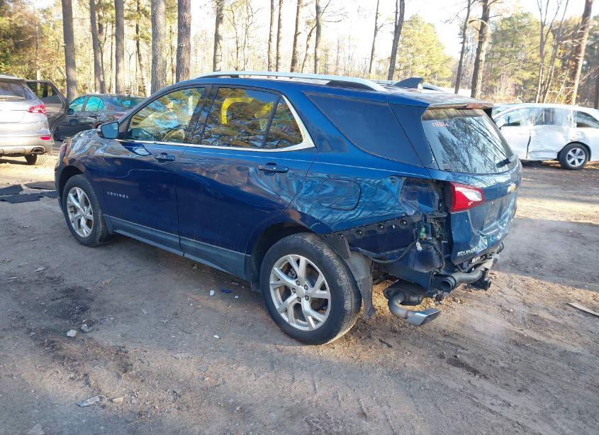 Photo 3 of 2019 Chevrolet Equinox LT (VIN 2GNAXVEX9K6290596)