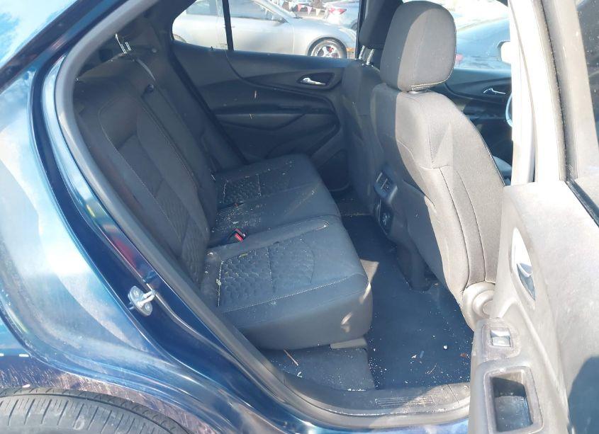 Photo 8 of 2019 Chevrolet Equinox LT (VIN 2GNAXVEX9K6290596)