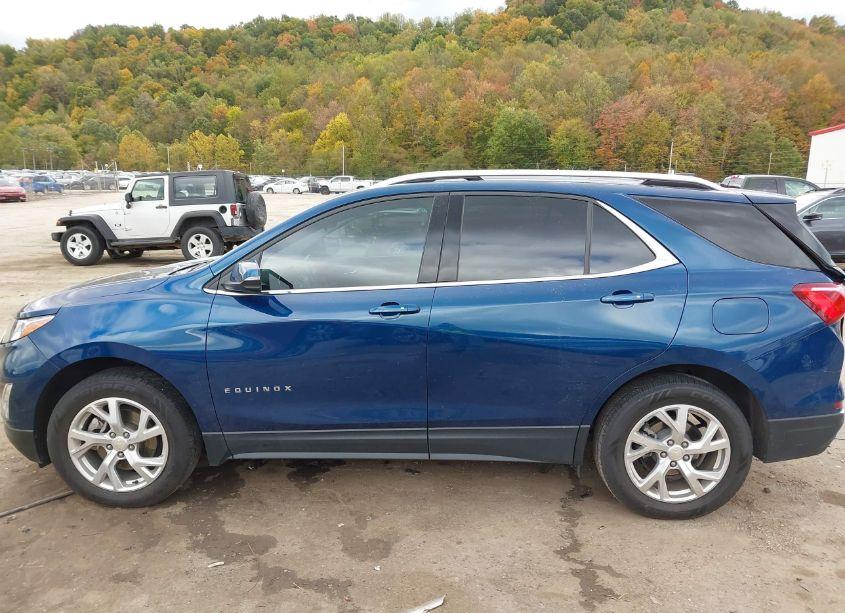 Photo 14 of 2019 Chevrolet Equinox LT (VIN 2GNAXVEXXK6168300)
