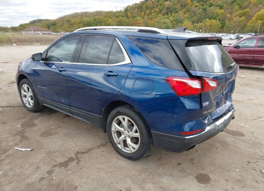 Photo 3 of 2019 Chevrolet Equinox LT (VIN 2GNAXVEXXK6168300)