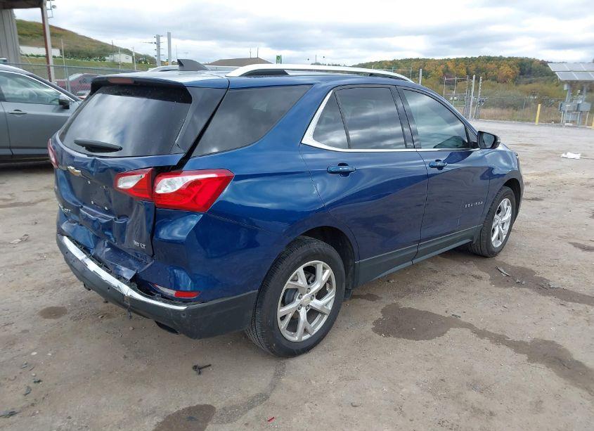 Photo 4 of 2019 Chevrolet Equinox LT (VIN 2GNAXVEXXK6168300)