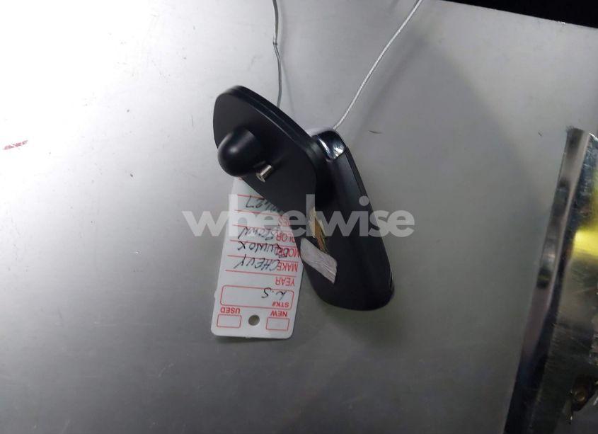 Photo 11 of 2019 Chevrolet Equinox LT (VIN 2GNAXVEXXK6188627)