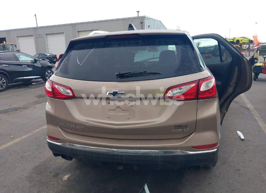 Photo 16 of 2019 Chevrolet Equinox LT (VIN 2GNAXVEXXK6188627)