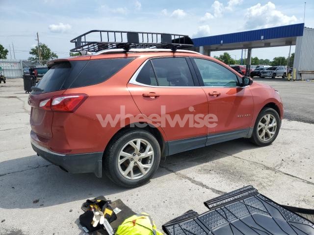 Photo 11 of 2020 CHEVROLET EQUINOX LT (VIN 2GNAXVEXXL6124797)