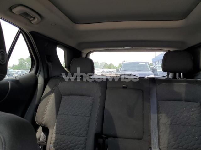 Photo 5 of 2020 CHEVROLET EQUINOX LT (VIN 2GNAXVEXXL6124797)
