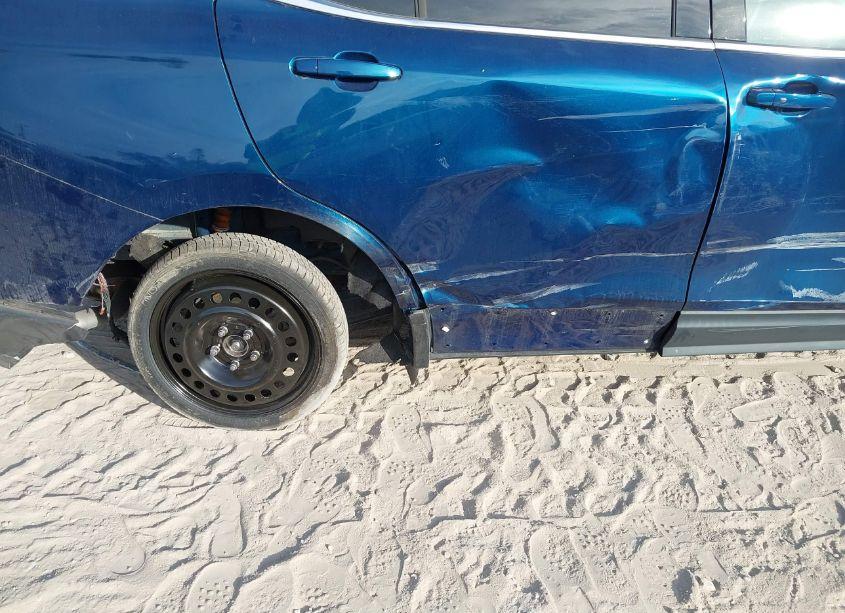 Photo 6 of 2020 Chevrolet Equinox AWD LT 2.0L TURBO (VIN 2GNAXVEXXL6132897)