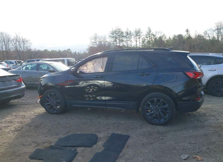 Photo 14 of 2022 Chevrolet Equinox AWD RS (VIN 2GNAXWEV0N6143155)