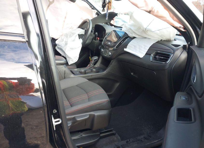 Photo 5 of 2022 Chevrolet Equinox AWD RS (VIN 2GNAXWEV0N6143155)